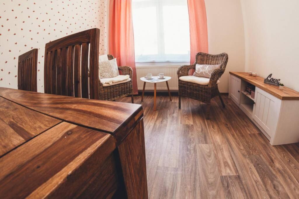 Stylovy Apartman V Centru Nachoda ภายนอก รูปภาพ