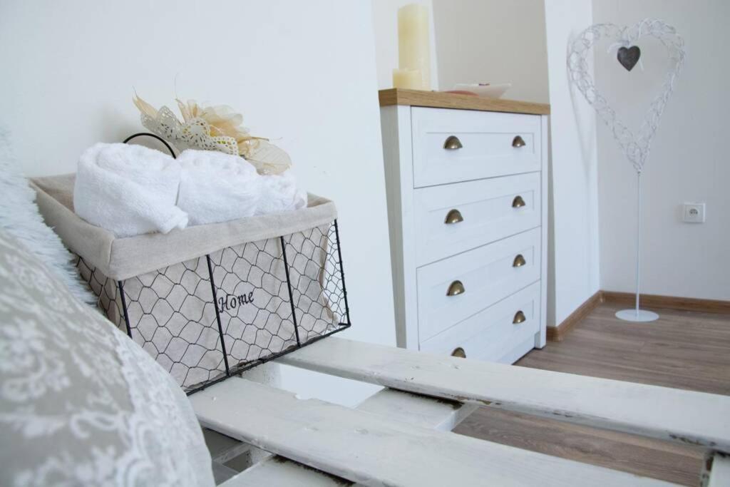 Stylovy Apartman V Centru Nachoda ภายนอก รูปภาพ