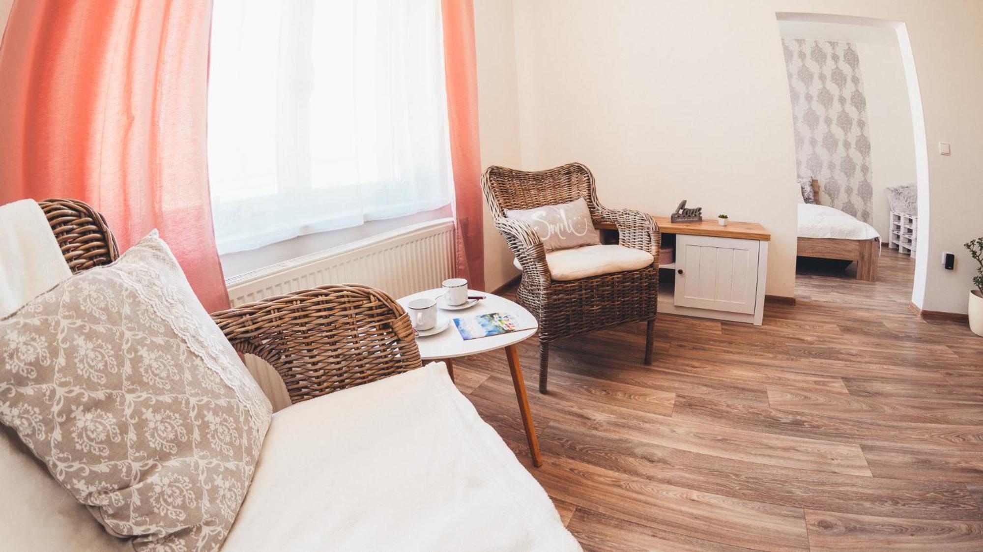 Stylovy Apartman V Centru Nachoda ภายนอก รูปภาพ